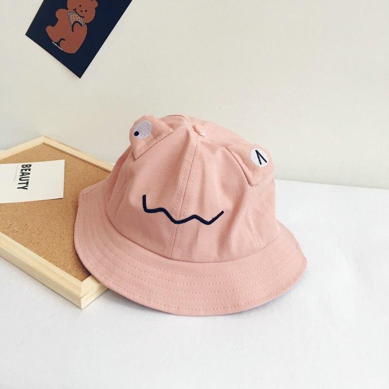 Chapeau Frog