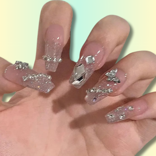 Lot de 24 Faux Ongles à Presser Kawaii