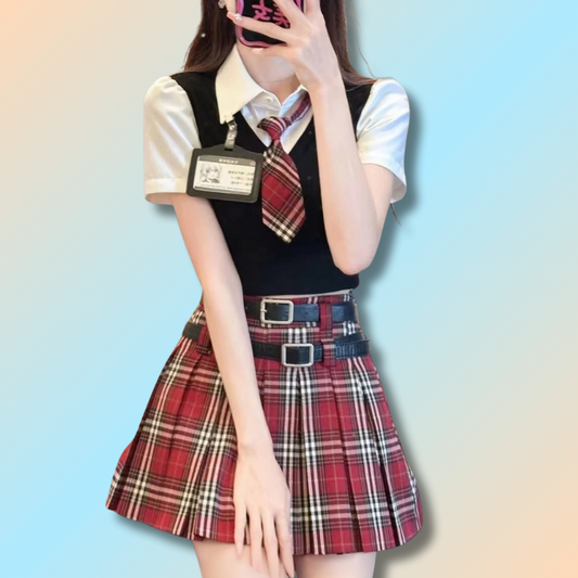 Cute Junior High School Uniform