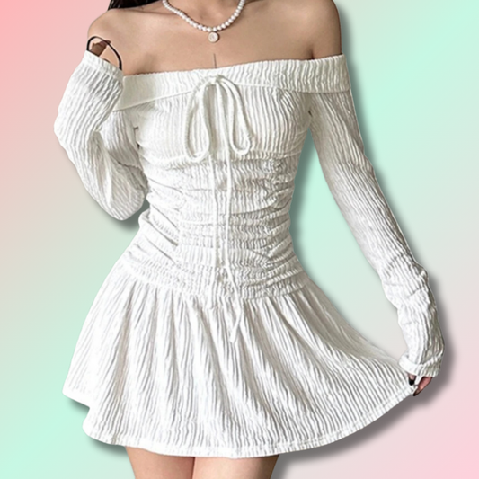 Mini-robe Blanche à Manches Longues Kawaii