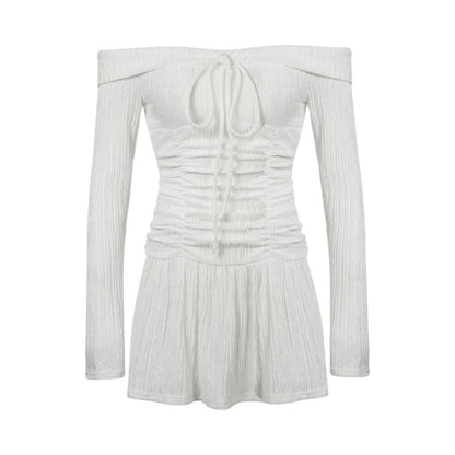 Mini-robe Blanche à Manches Longues Kawaii